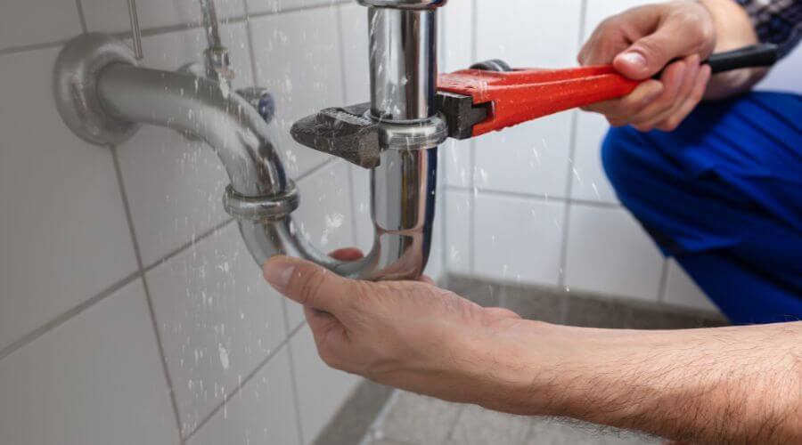 Professional emergency plumbing in Oakford, IN